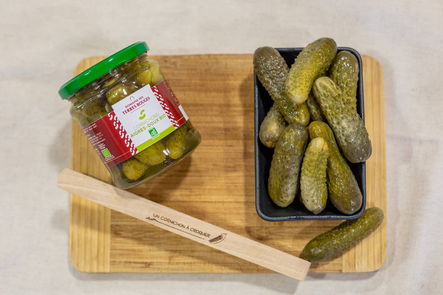 Ekologiska inlagda smågurkor i ättika 37 cl
