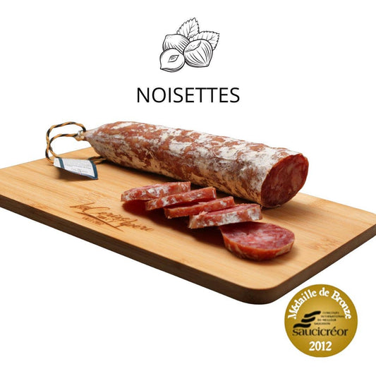 Korv från Auvergne med hasselnötter